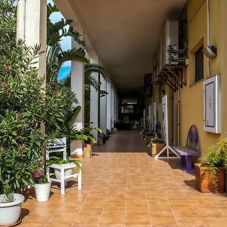 Beteyà Hostel Don Bosco-2